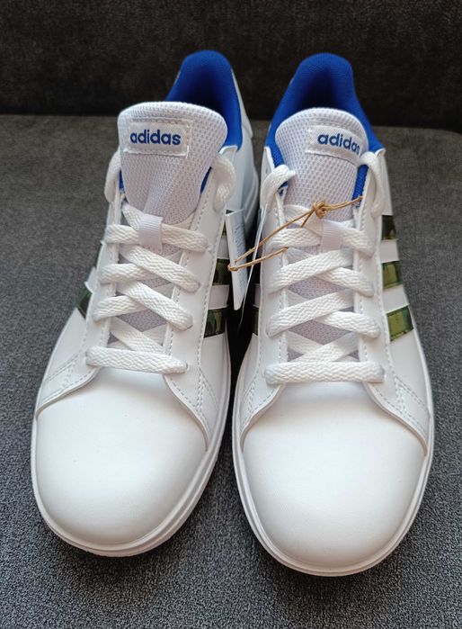 Нови оригинални маратонки Adidas Grand court 2.0K