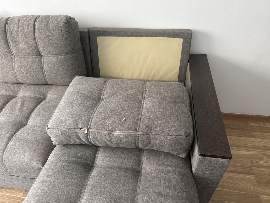 Диван мягкий угловой