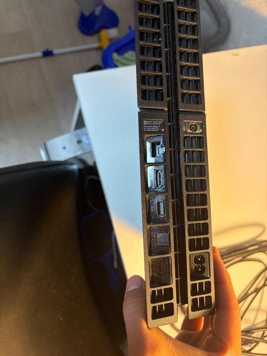 Sony PlayStation 4