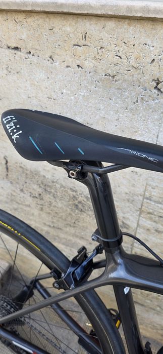 Продавам шосеен велосипед Trek Emonda SL