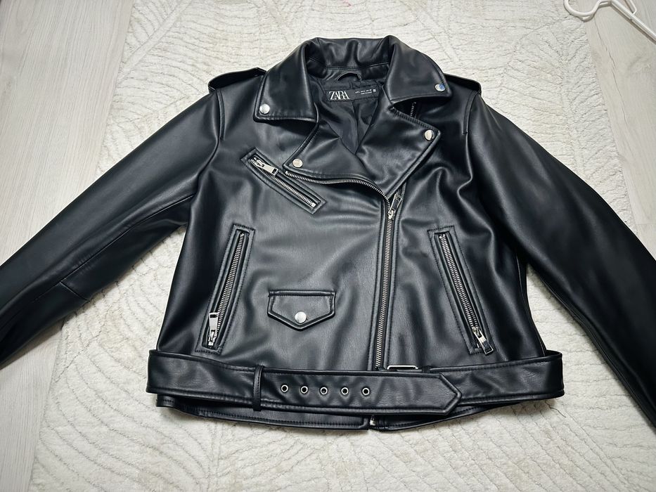 Дамско кожено яке на Зара