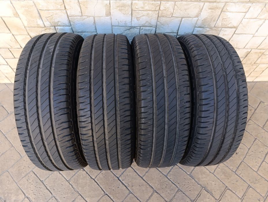 Летни гуми Michelin 215/65/16 C dot 2023