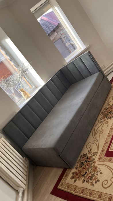 Продам диваны разные