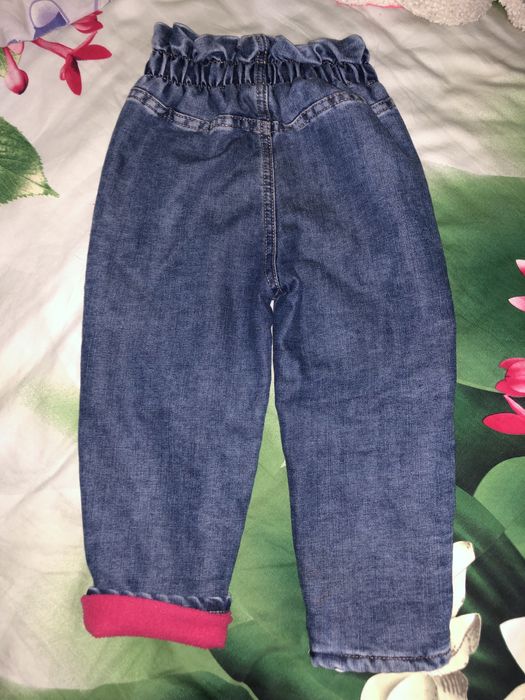 Б/у утепленные джинсы на девочку