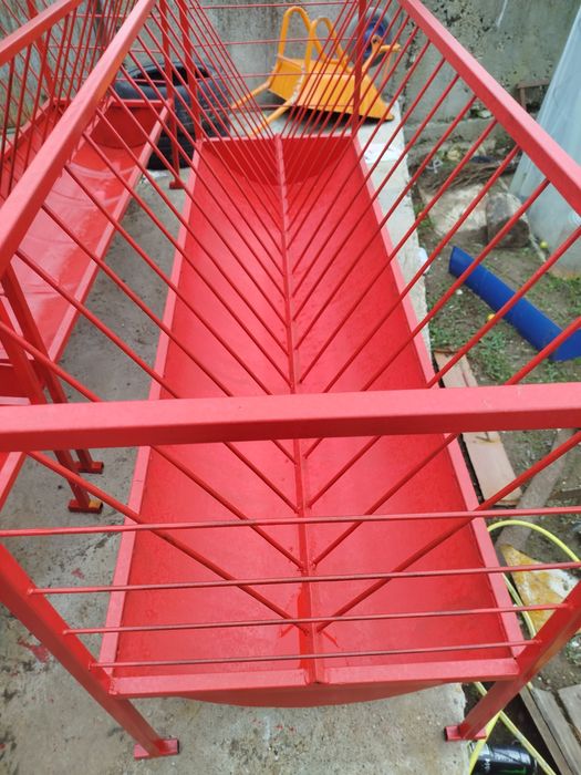 Хранилки за животни