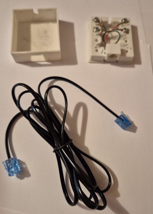Cabluri telefonie fixă RJ11/adaptor perete