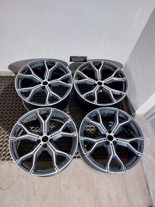 o janta / set jante 21 originale bmw x5 g05 / x6 g06 m style 741