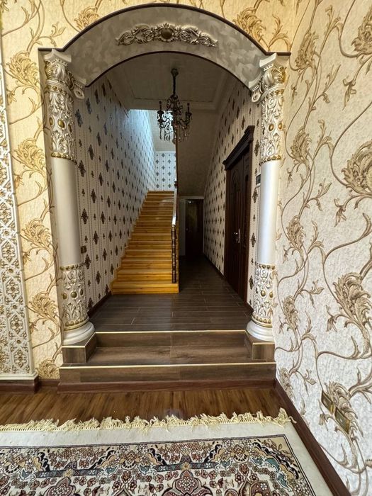 Ховли сотилади Своя