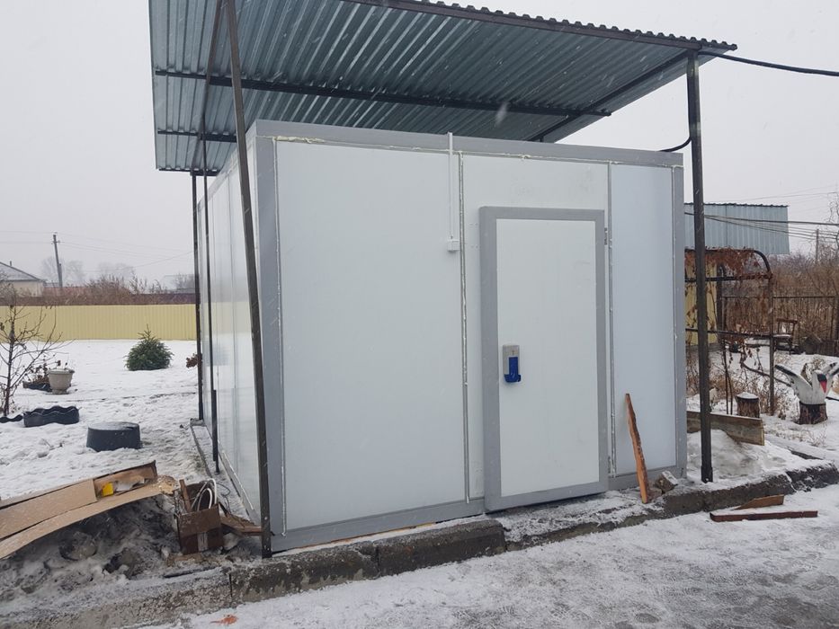 Продам холодильную камеру Polar