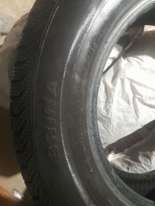 Продам зимние шины