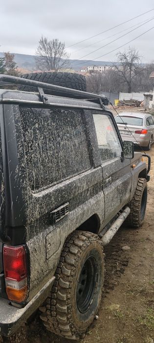 Vând sau schimb toyota lj70