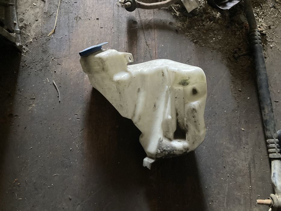 Бачок омывателя Ауди А4Б5 / Audi A4B5