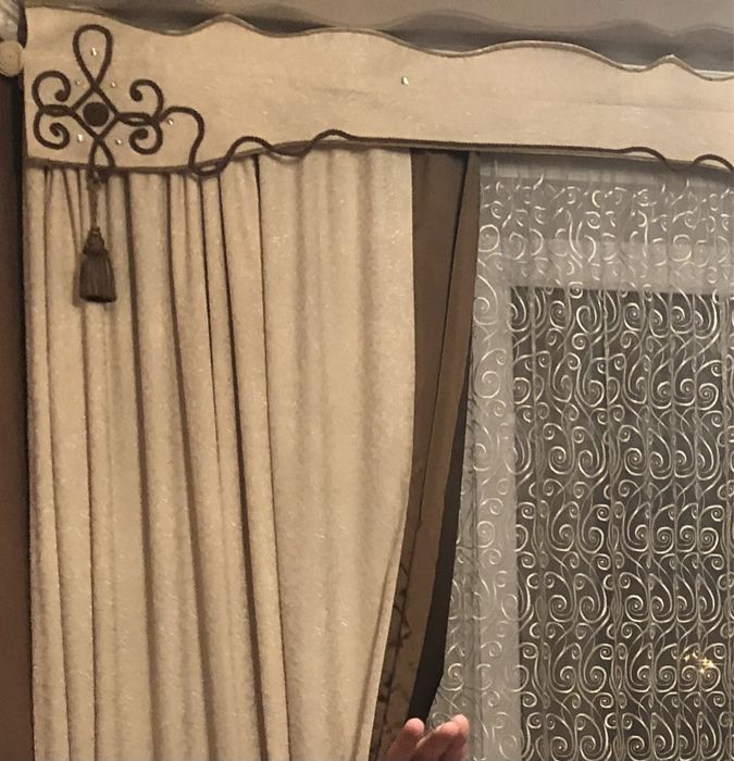 Продам шторы с тюлью