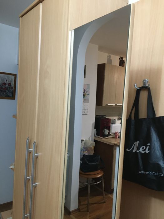 Cuier hol pentru haine si pantofi