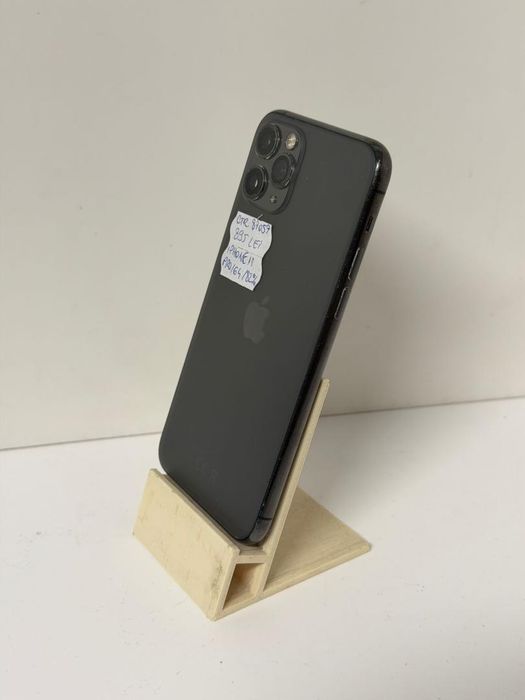 iPhone 11 Pro, 64GB, 82% -T-