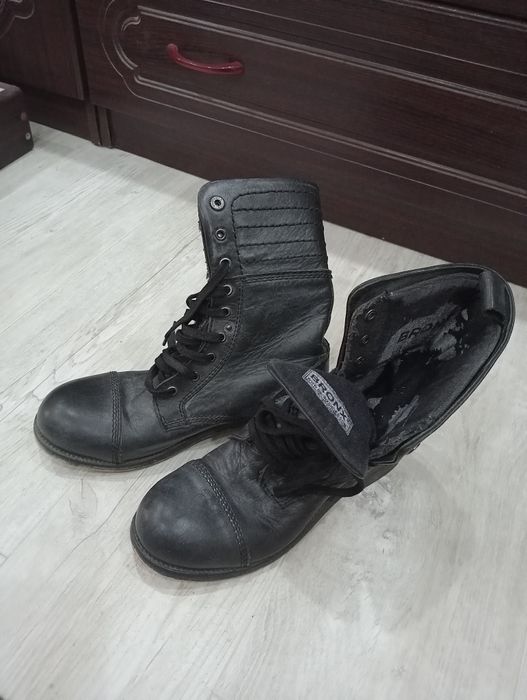 Продаются берцы кожаные