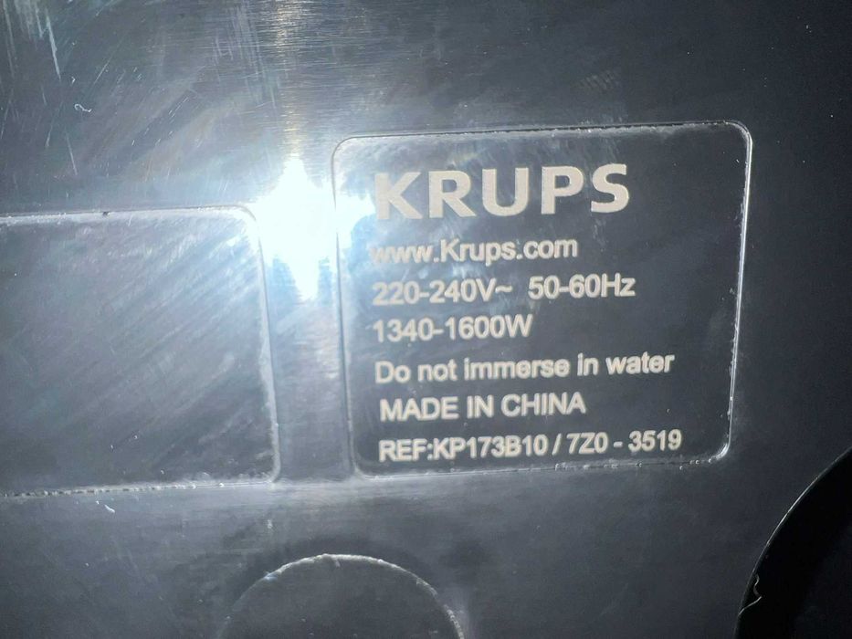 DOLCE GUSTO Кафемашина с капсули KRUPS