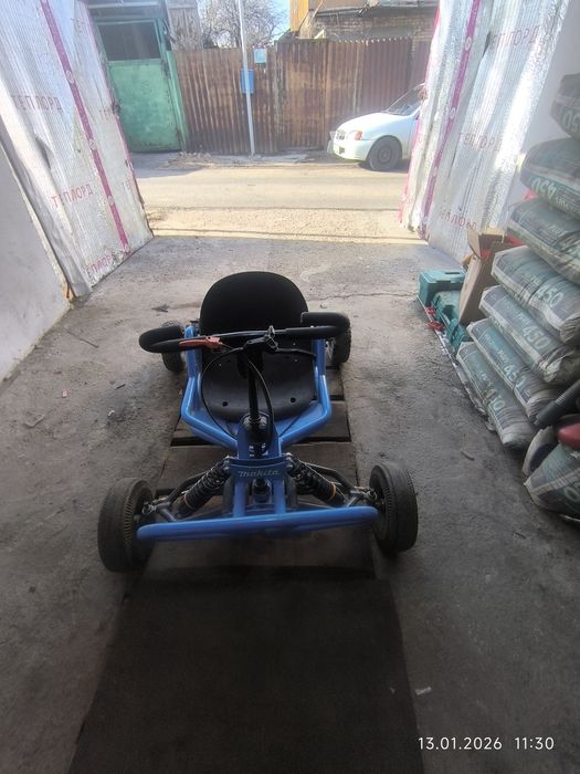 Продам бензиновый картинг 85куб