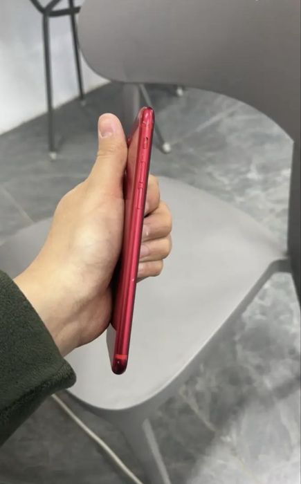 Айфон se 2020 хорошом состояние