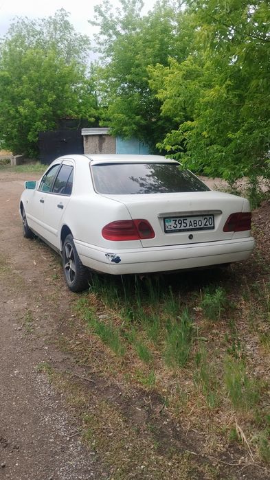 Продам Мерседес w210