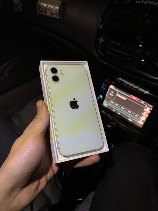 Продам Iphone айфон 12 128гб