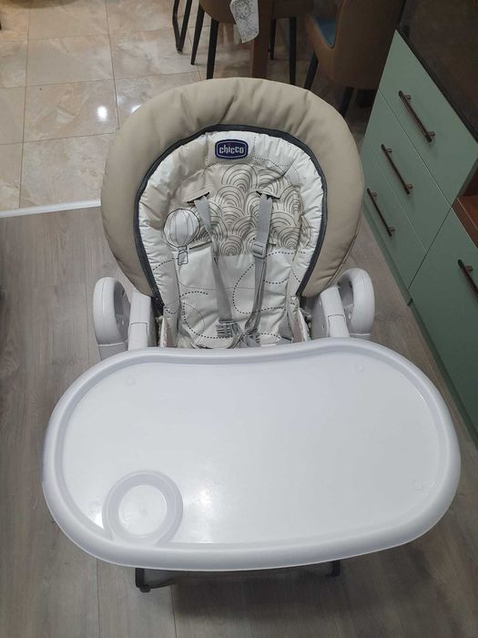 Scaun de masa pentru copii Chicco Polly Progress 5 in 1