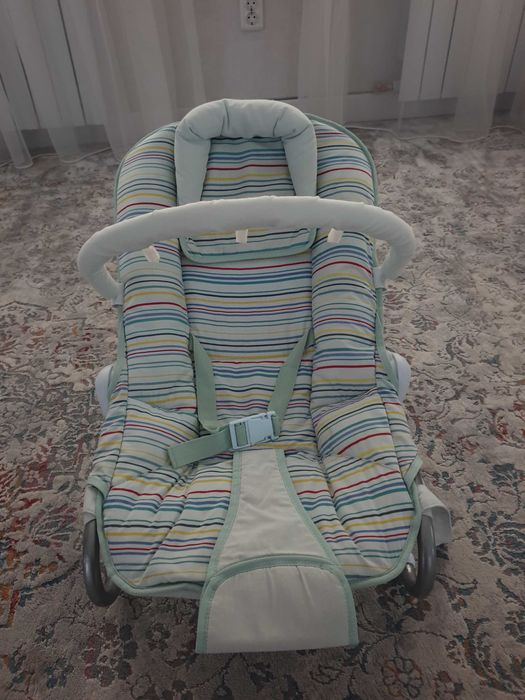 Детская качалка шезлонг