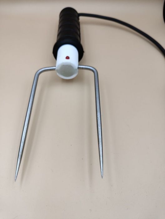 Vând asomator electric pentru porci