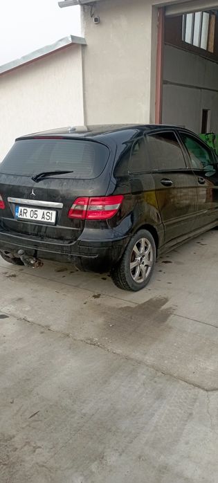 Motor Mercedes Benz B180D