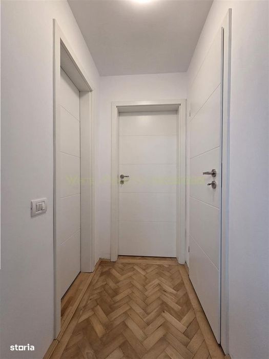 Apartament renovat 3 camere zona Garii
