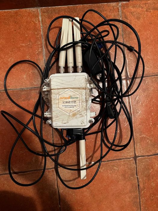 Antenă WiFi 4G pentru exterior