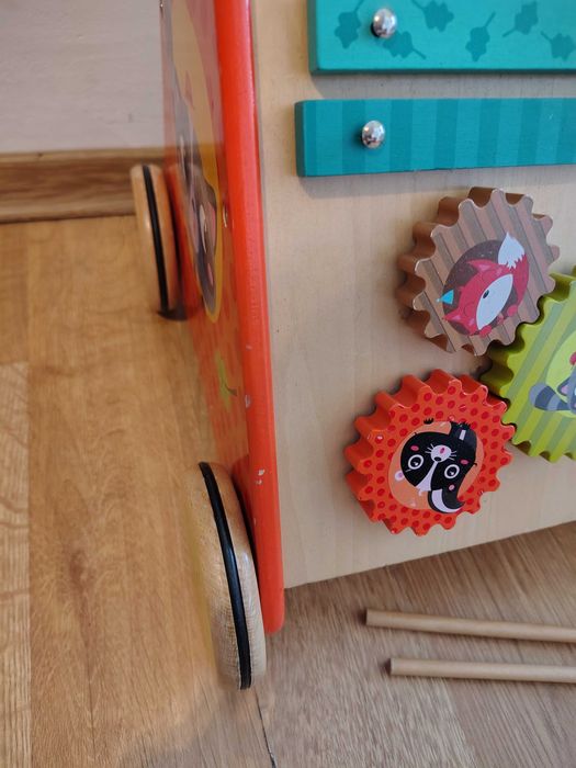 Дървена проходилка / walker eurekakids