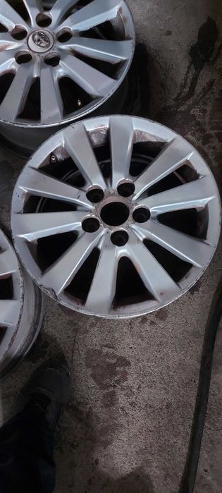 Джанти аломиниеви за Тоьота Аурис  Toyota Auris  16ц.