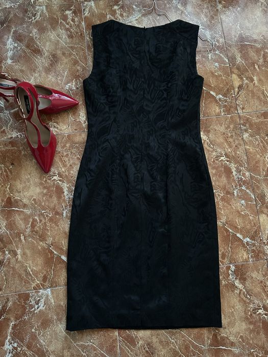 Hugo Boss уникална елегантна рокля