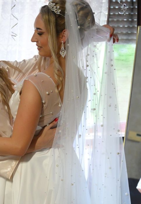 Rochie de mireasa, S-M