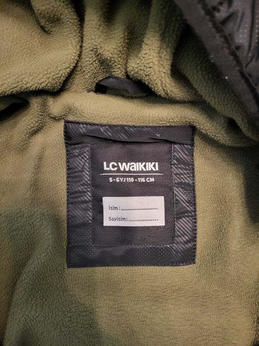 Продам детскую куртку демисезон б/у