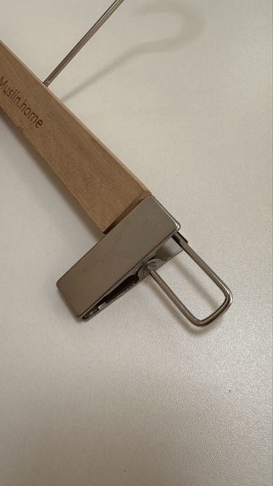 Вешалки для брюк детские