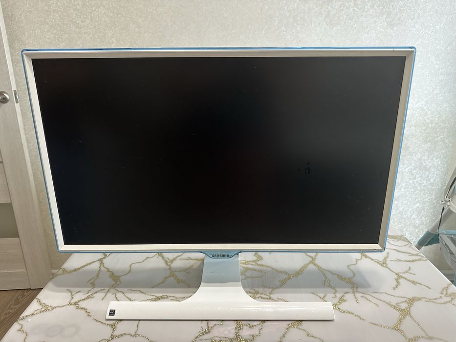 Монитор 24" Samsung S24E391HL (Full HD, PLS/IPS)