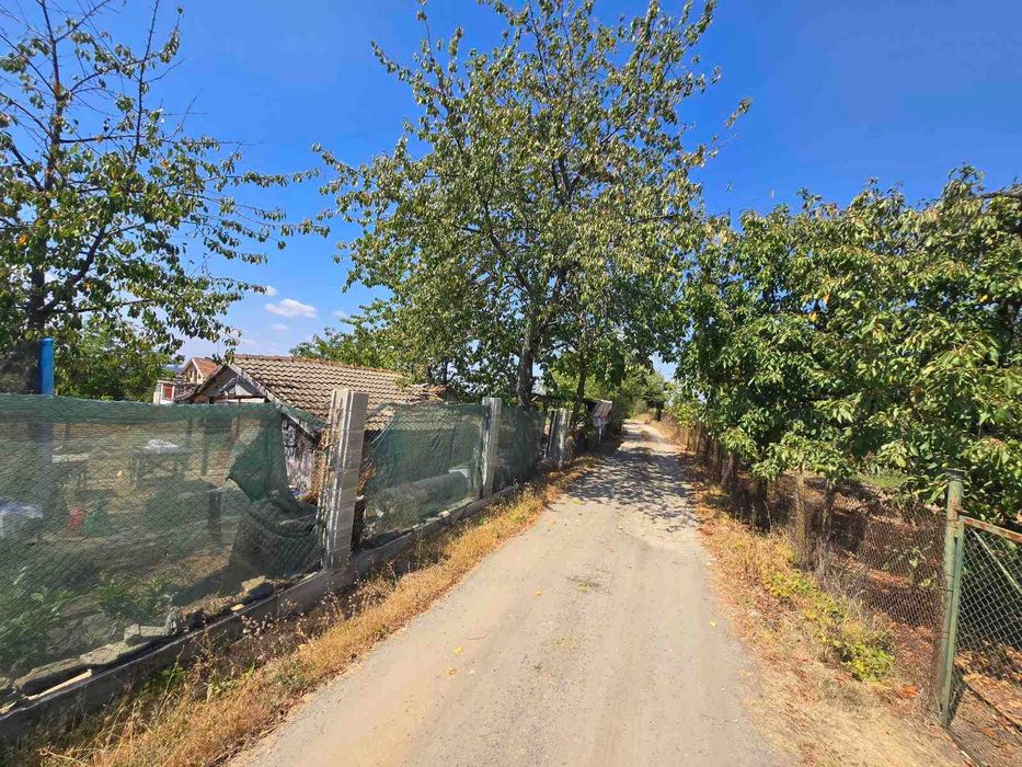 Продава се Парцел в с. Звездица, Област Варна - 700 кв.м за 50 €/кв.м - Снимка #2