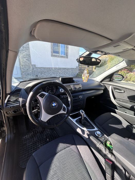 BMW Seria 1 2009 — imagine 4