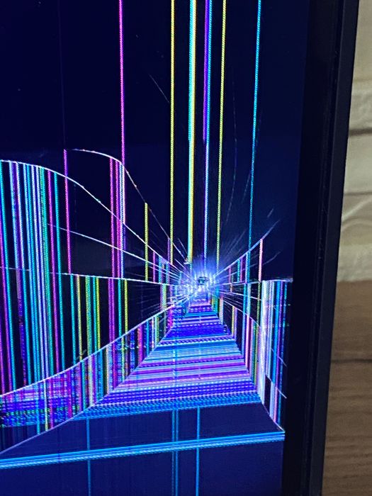 Телевизор Samsung QE43Q67AAU за части