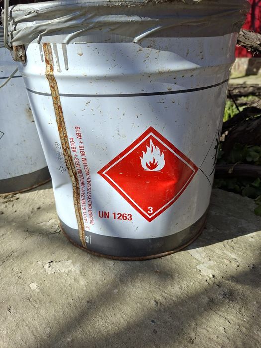 !!!Vopsea calitate foarte bună !!!