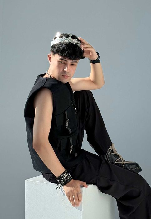 Мужская корона, регулируемый размер, полный круг. Доставка включена.