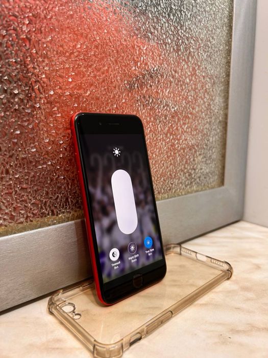 Iphone se 2020 ,128 gb 75%