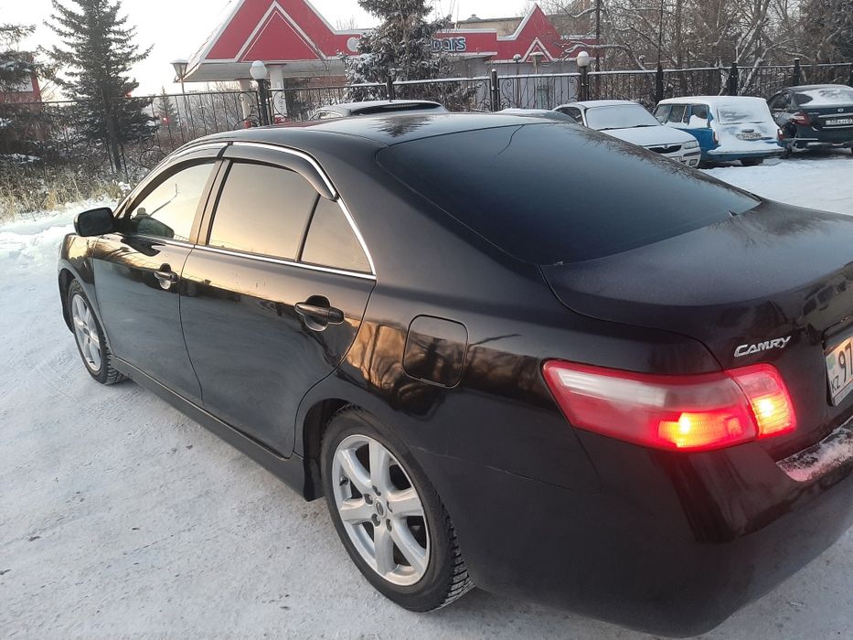 Тойота камри 40 se