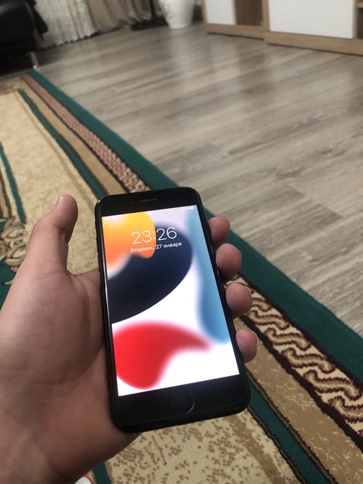 Iphone 7 128 GB отличное состояние