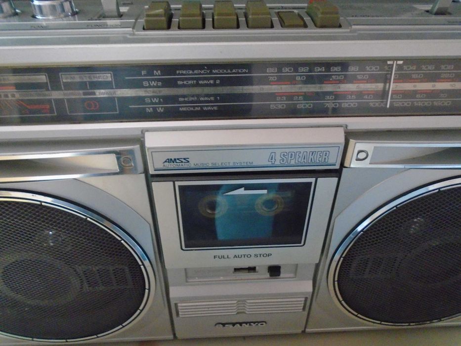 касетофон Sanyo M9935K