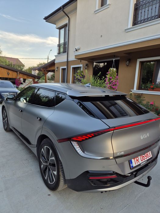 KIA EV6 GT-Line 77 KWh  4x4  325CP  Gri Mat TVA DEDUCTIBIL