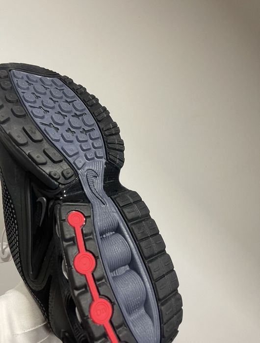Nike 42 noi în cutie