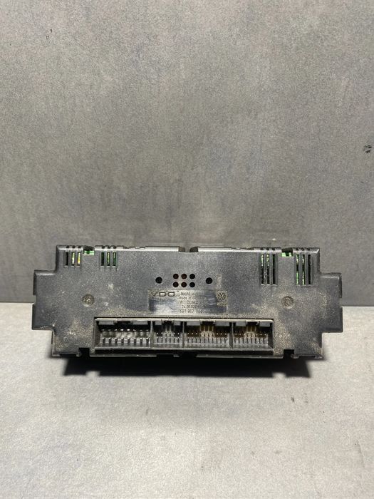 Comanda clima 3B1 907 044 H Volkswagen VW Passat 2000